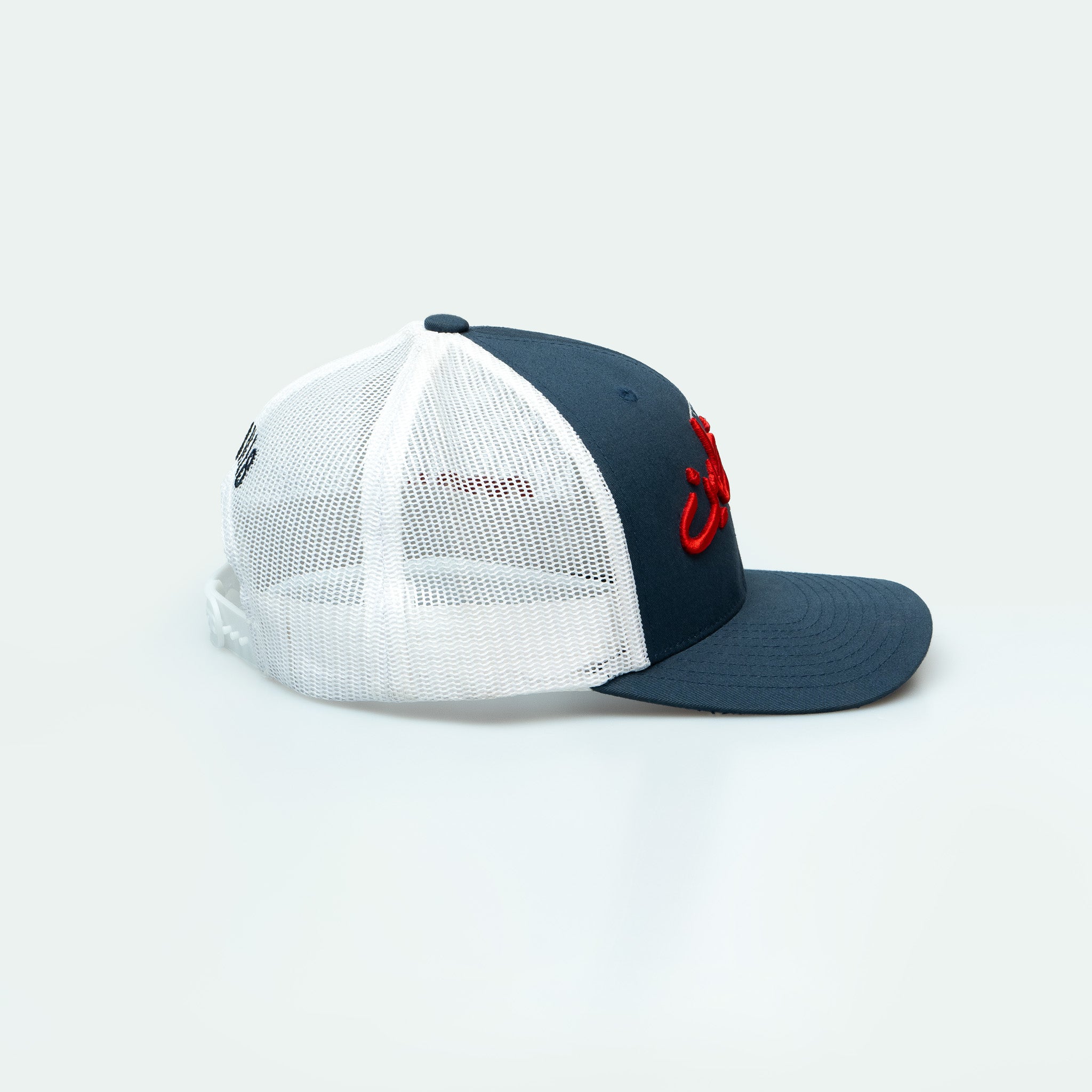 كاب ستة و خطين – UAE Street racing cap with Arabic calligraphy, curved brim One8 hat