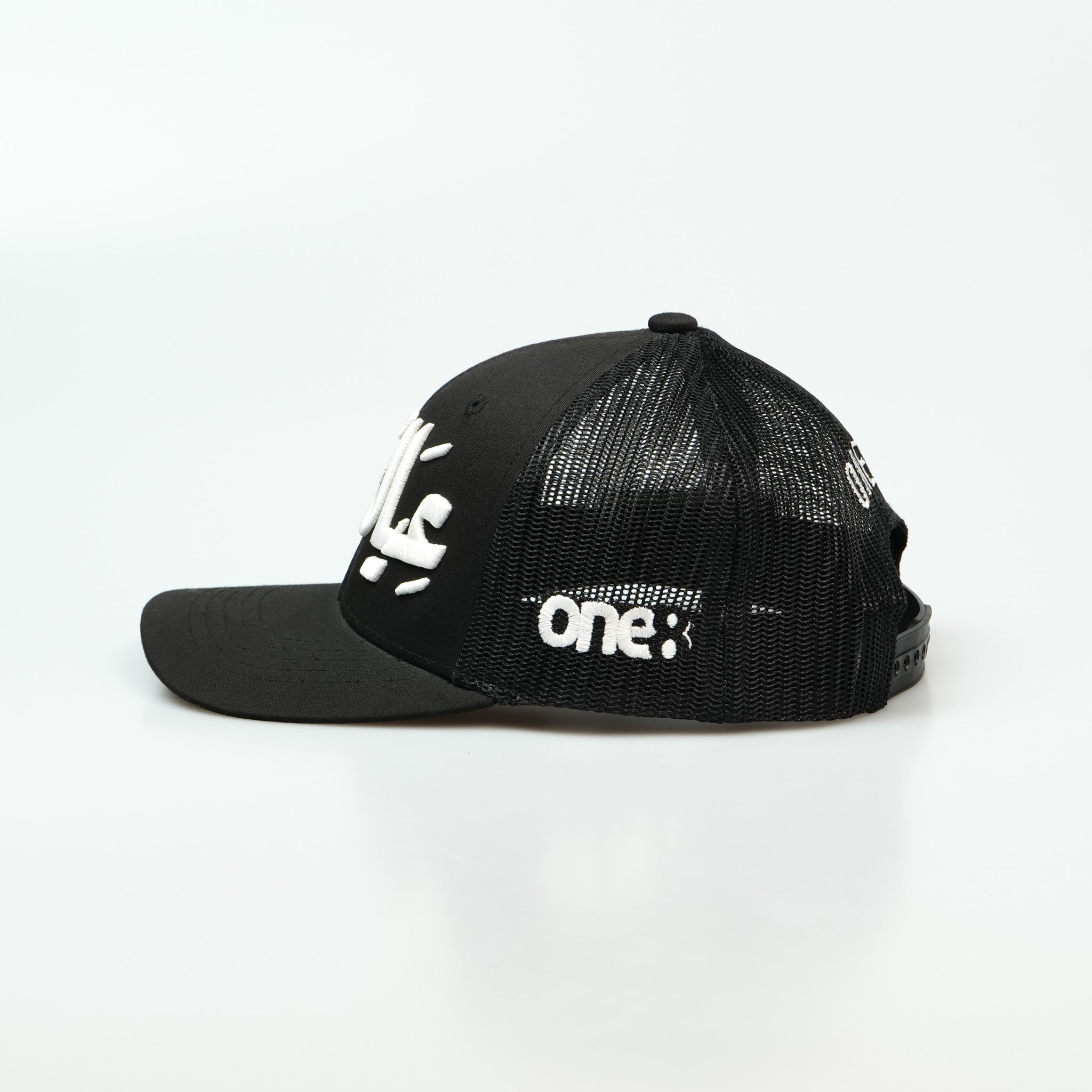  كاب عيال زايد Emirati Kids hat meshback trucker hat - Arabic Hat - Arabic One8 Hat