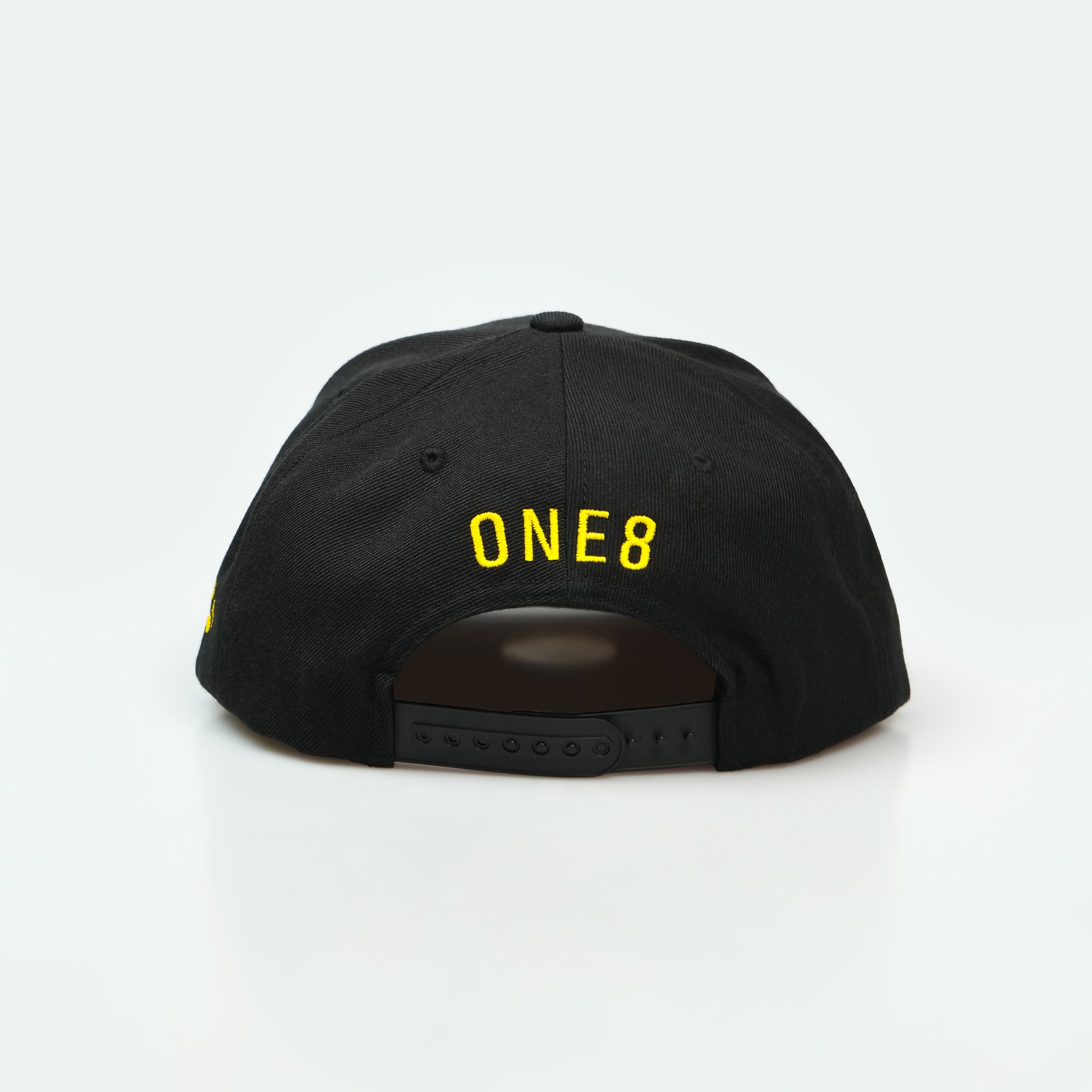 هدرز فلتر بس Emirati Street Racing Hat: Black trucker cap with bold Arabic text car culture One8 Hat
