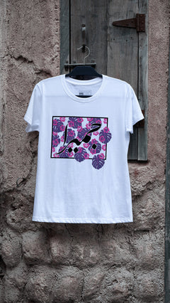 Women’s جميرا T-shirt with floral details, inspired by Dubai's iconic Jumeira & coastal beauty