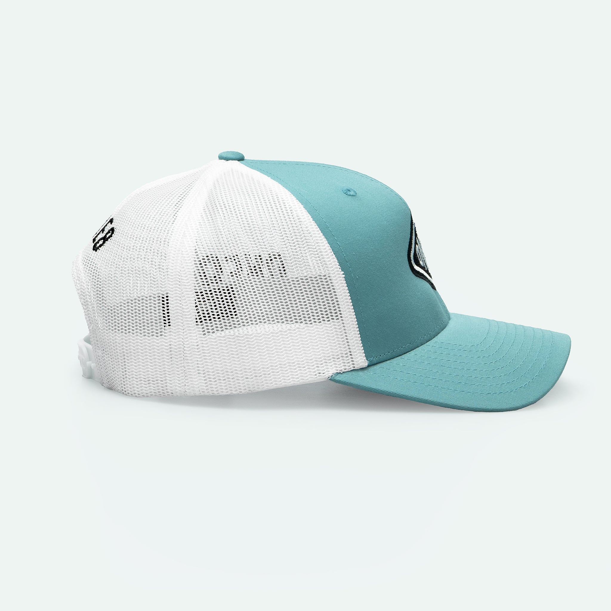 One8 Skate Logo Curved Brim Meshback Trucker Hat - One8 - Vintage Arabian Streetwear