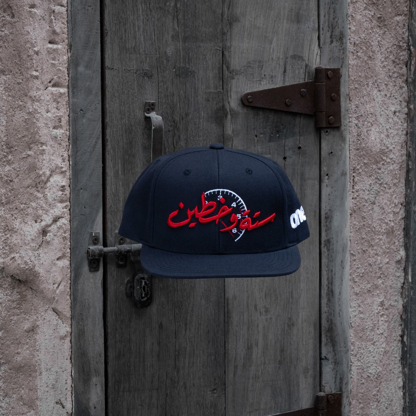 كاب ستة و خطين – UAE Street racing cap with Arabic calligraphy, One8 hat snapback flat brim