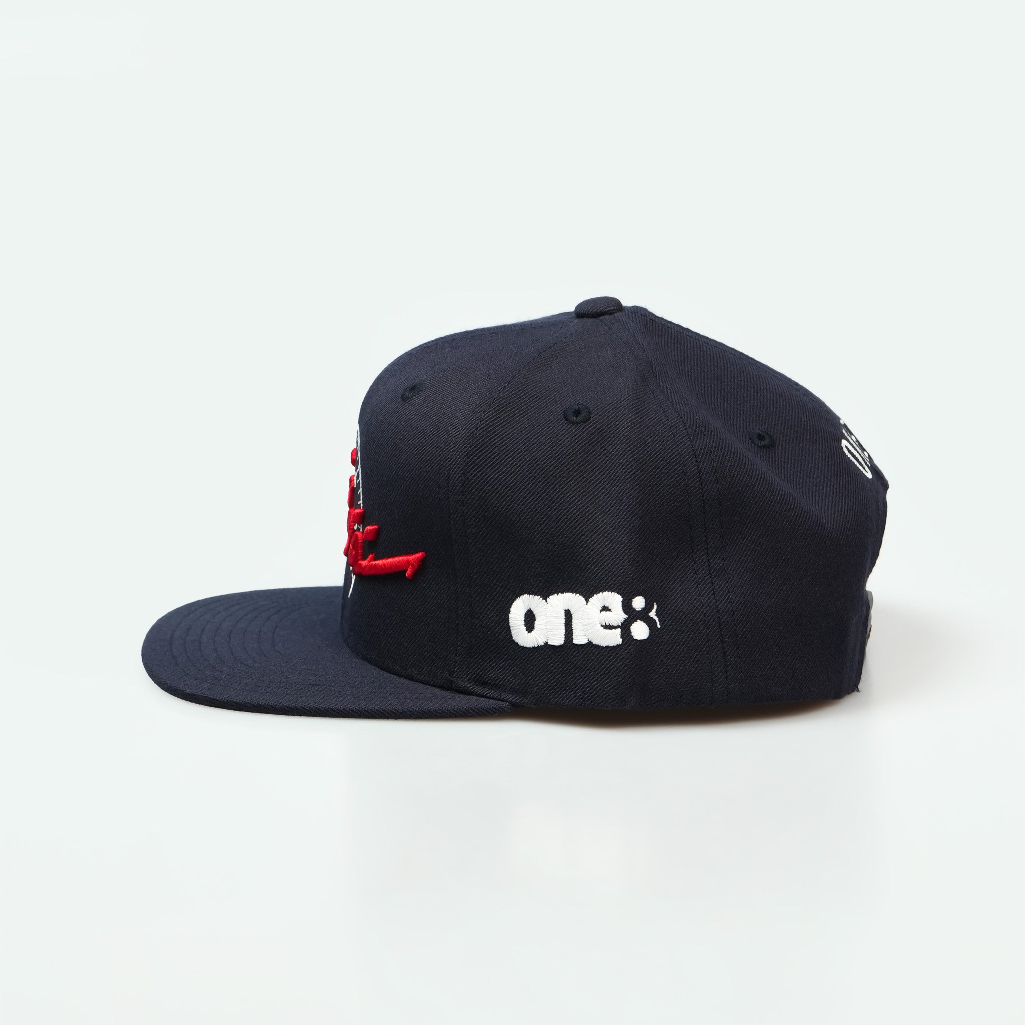 كاب ستة و خطين – UAE Street racing cap with Arabic calligraphy, One8 hat snapback flat brim